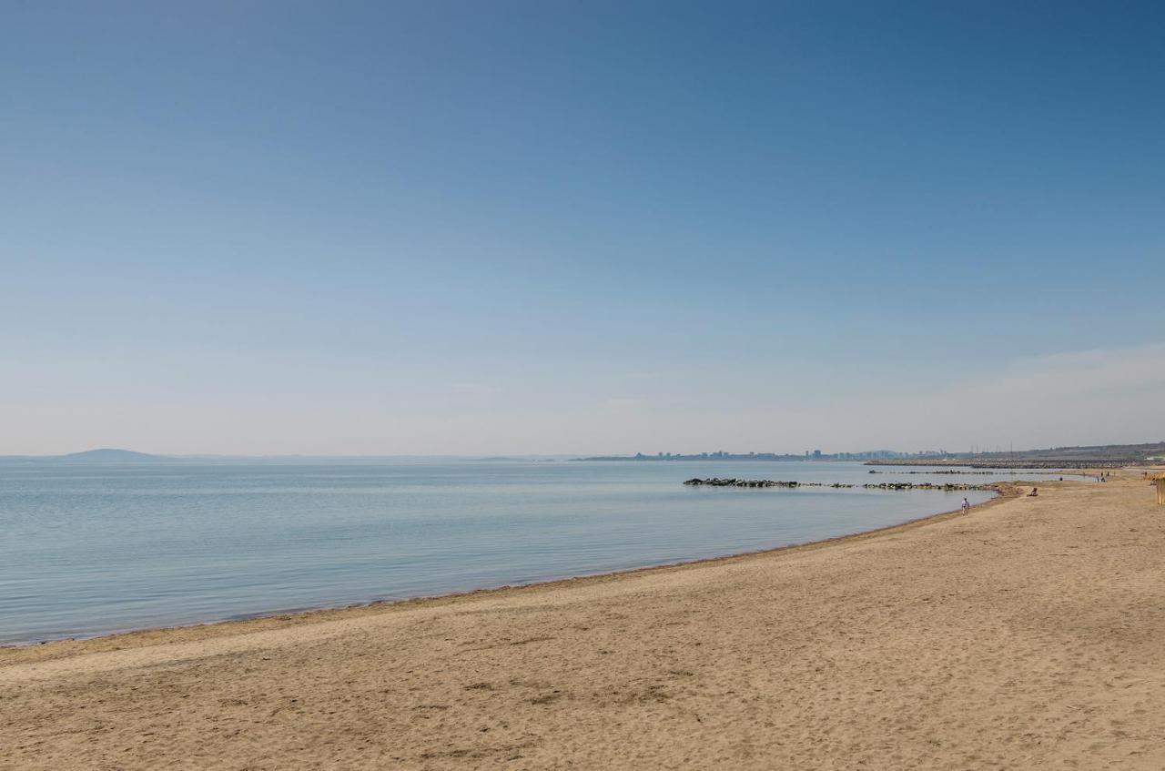 Апартаменти Ивайло / Ivaylo Apartments Burgas ภายนอก รูปภาพ