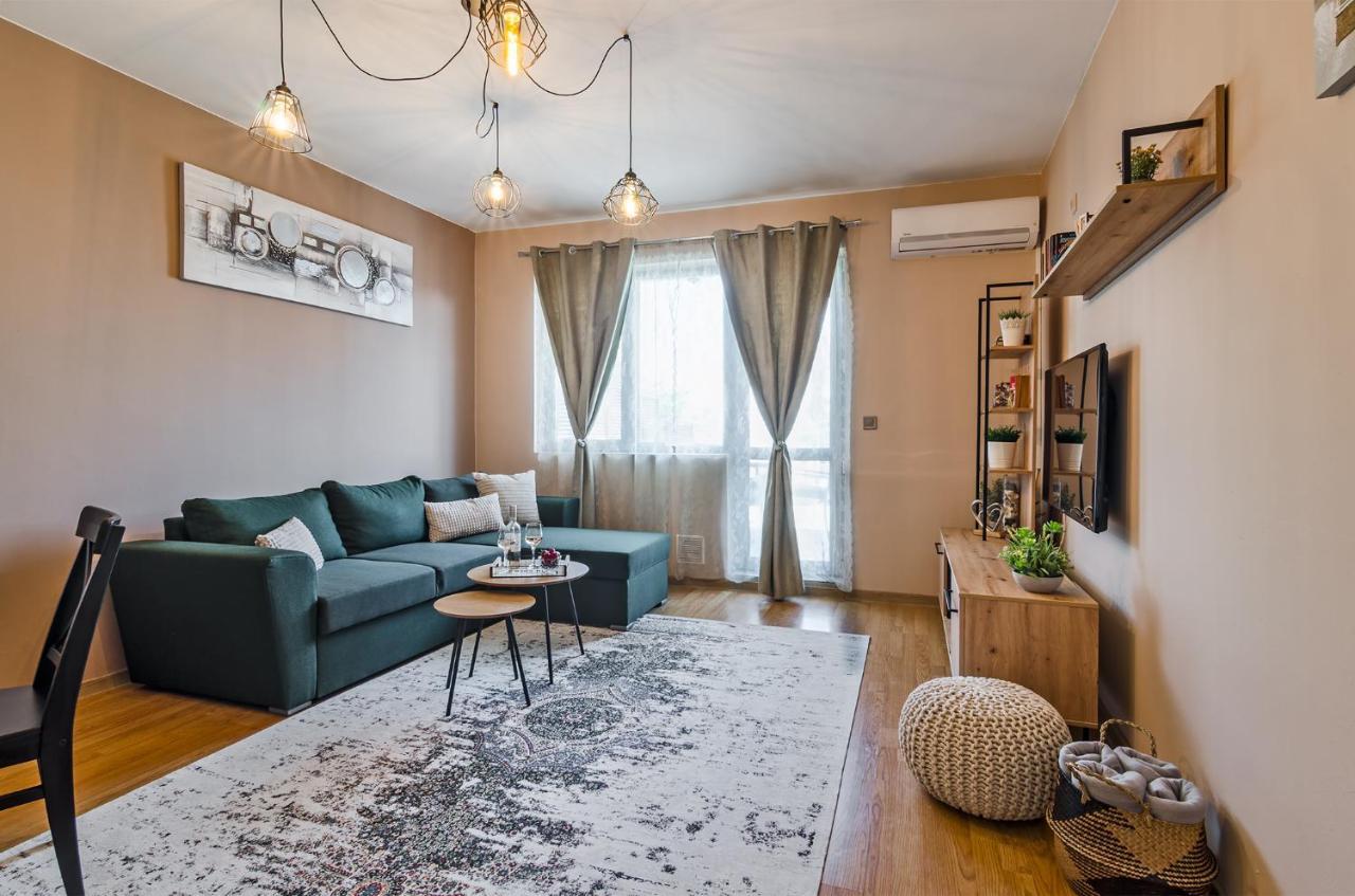 Апартаменти Ивайло / Ivaylo Apartments Burgas ภายนอก รูปภาพ