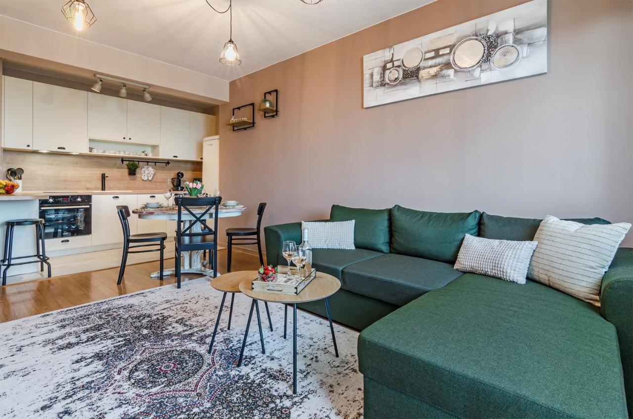 Апартаменти Ивайло / Ivaylo Apartments Burgas ภายนอก รูปภาพ