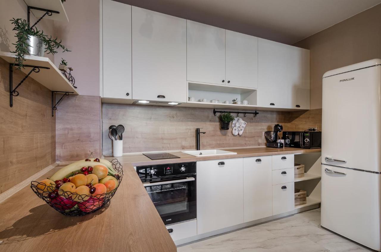 Апартаменти Ивайло / Ivaylo Apartments Burgas ภายนอก รูปภาพ